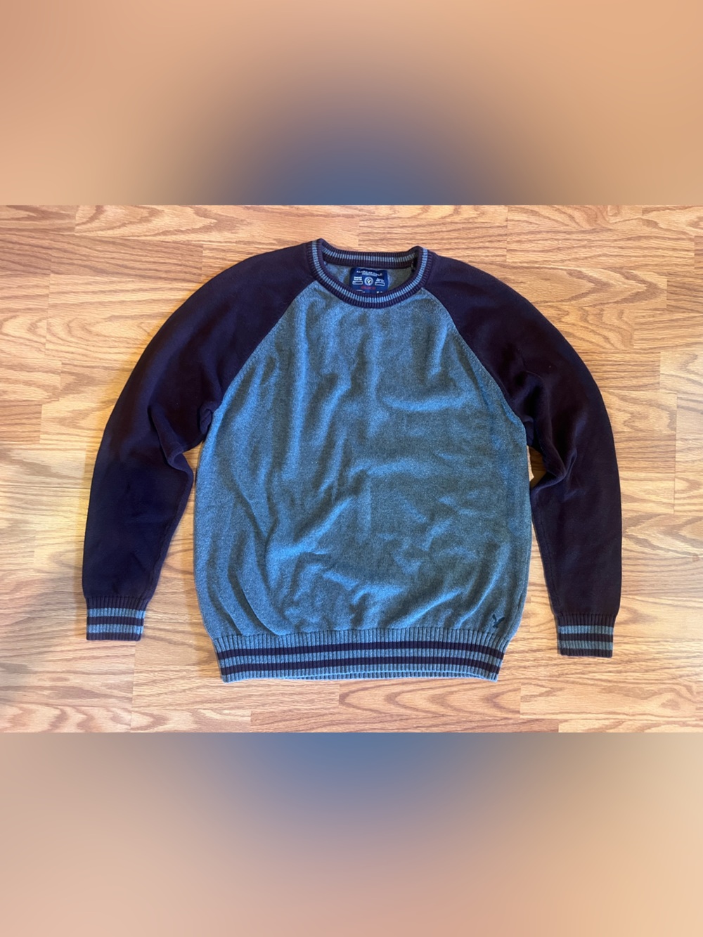 American Eagle Outfitters Navy & Gray Raglan Crew Sweater